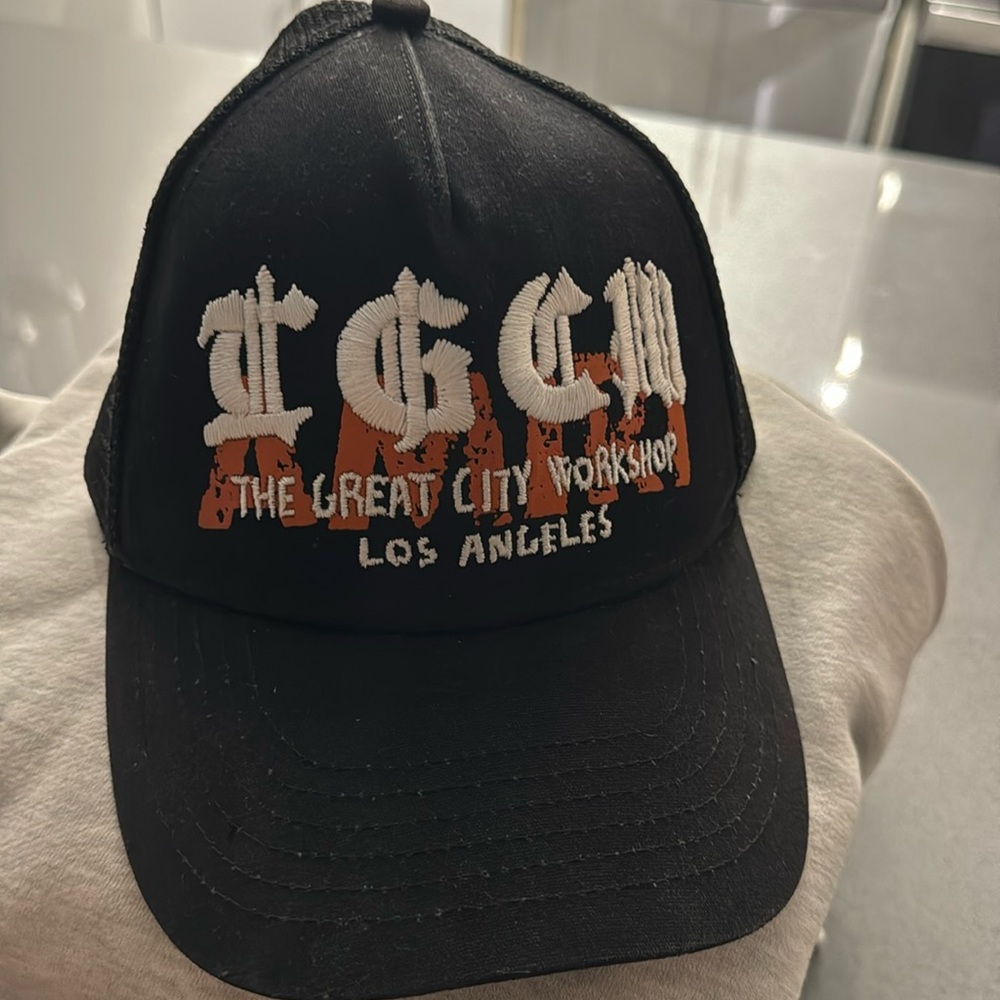 Amiri Hat